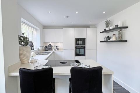 4 bedroom detached house for sale, The Oaks, Keele ST5