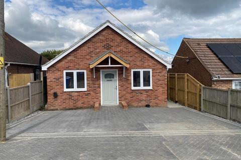 2 bedroom detached bungalow for sale, 32 Princes Avenue, Minster, SHEERNESS