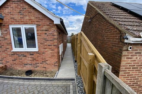 2 bedroom detached bungalow for sale, 32 Princes Avenue, Minster, SHEERNESS