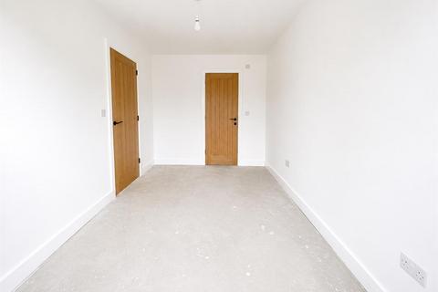 2 bedroom detached bungalow for sale, 32 Princes Avenue, Minster, SHEERNESS