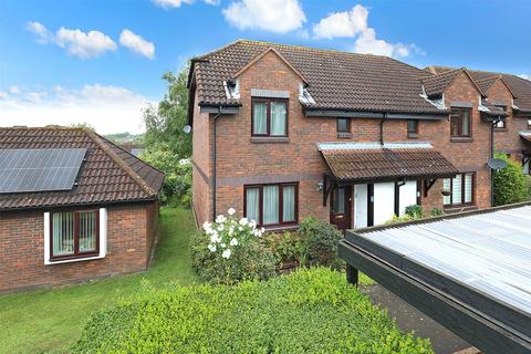 2 bedroom retirement property for sale, Birch Way, Redhill, Surrey, RH1