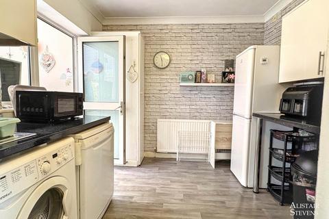 1 bedroom bungalow for sale, Mendip Close, Chadderton
