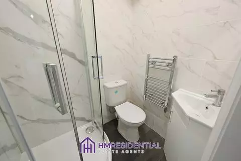 1 bedroom apartment to rent – pohled 5