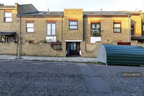 2 bedroom flat to rent, Chelmer Road, London, E9