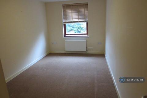 2 bedroom flat to rent, Chelmer Road, London, E9