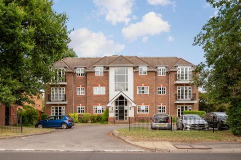 2 bedroom apartment for sale, Henley Lodge, Rydens Road, Walton-on-Thames, KT12