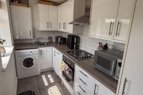 undefined, Hawthorn Road, Newbury, RG14