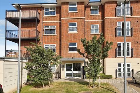 2 bedroom apartment for sale, Sopwith Drive, Farnborough, Hampshire