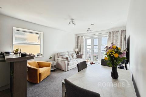 2 bedroom apartment for sale, Sopwith Drive, Farnborough, Hampshire