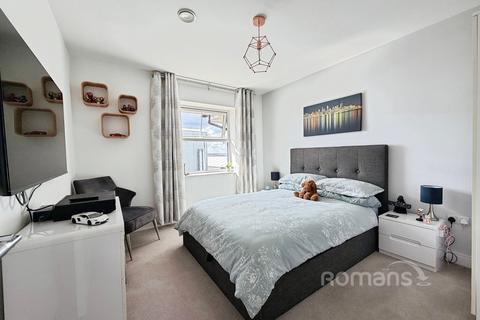 2 bedroom apartment for sale, Sopwith Drive, Farnborough, Hampshire