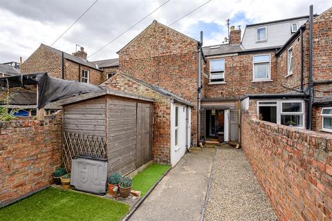 2 bedroom terraced house for sale, Neville Street, The Groves, York YO31 8NP