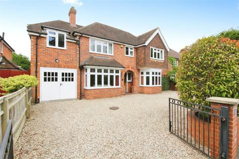 4 bedroom detached house for sale, Aldbourne Avenue, Reading RG6