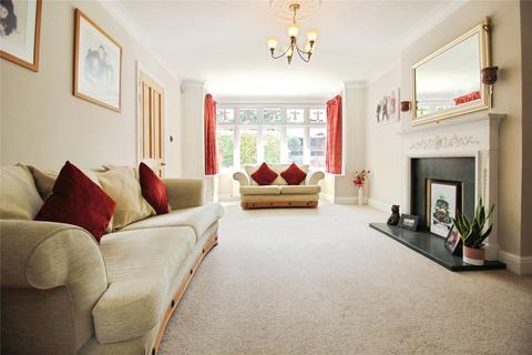4 bedroom detached house for sale, Aldbourne Avenue, Reading RG6