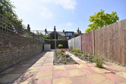 1 bedroom flat for sale, Cornwall Gardens, Margate