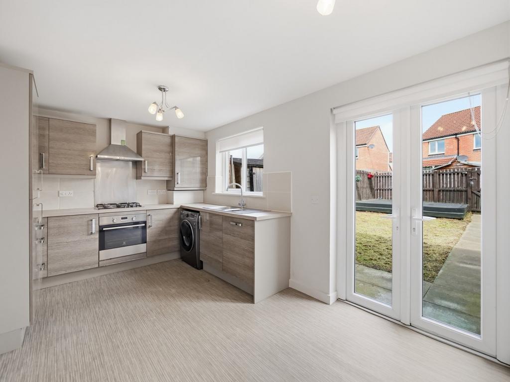 House in Edinburgh, Wester Broom, South Gyle - View 3
