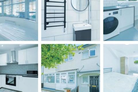 6 bedroom house of multiple occupation to rent, Fernthorpe Road, London, SW16
