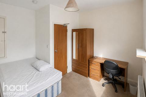 4 bedroom terraced house for sale, Claude Street, Dunkirk