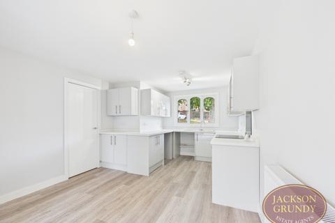 3 bedroom terraced house for sale, Pikemead Court, Blackthorn, NN3 8QB