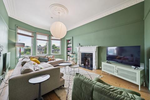 2 bedroom flat for sale, 1 Battlefield Gardens, Flat 2/3, Battlefield, Glasgow, G42 9JR