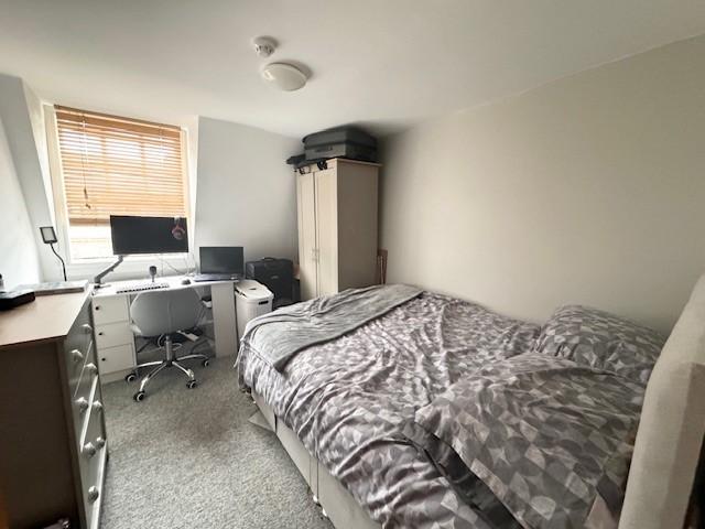 1 bedroom in a house share to rent