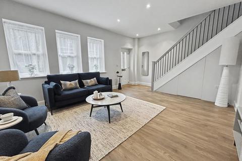 3 bedroom detached house for sale, Ashley Cross
