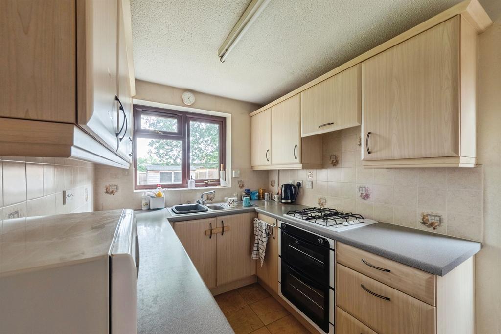Kempsey Close, Solihull - View 6