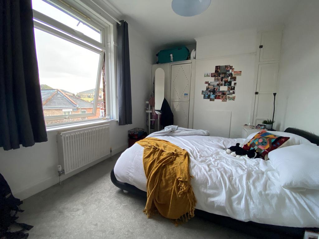 Newcombe Road, Southampton, SO15 - View 6