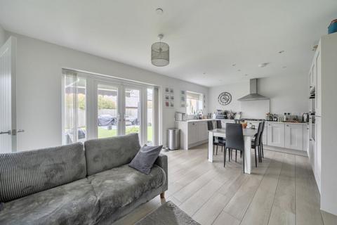 4 bedroom detached house for sale, Holt, Wrexham LL13