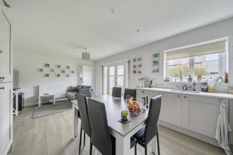 4 bedroom detached house for sale, Holt, Wrexham LL13