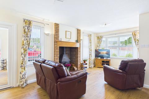 2 bedroom bungalow for sale, Dalnabay, Silverglades, Aviemore