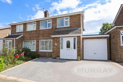 3 bedroom semi-detached house for sale, Finch Avenue, Oakham LE15