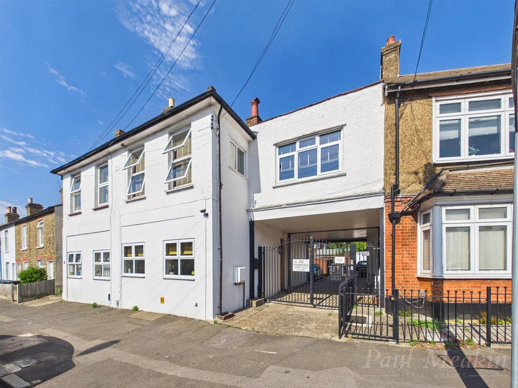 Sanderstead Road