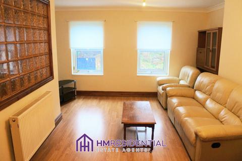 4 bedroom maisonette to rent, Gateshead HIgh Street, Gateshead, Tyne and Wear NE8