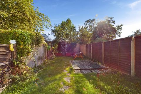 3 bedroom terraced house for sale, Hanover Close, Cheam, SM3