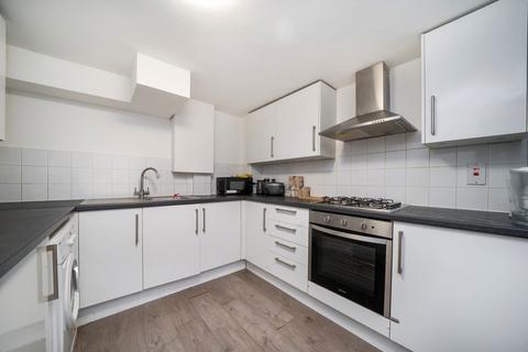 1 bedroom flat to rent, Lauriston Road, London E9
