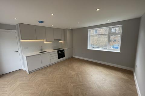 undefined, Halons Road, London, SE9