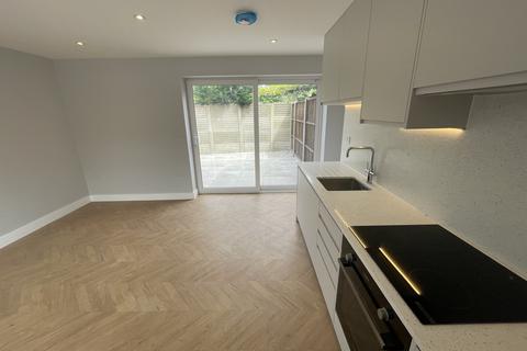undefined, Halons Road, London, SE9