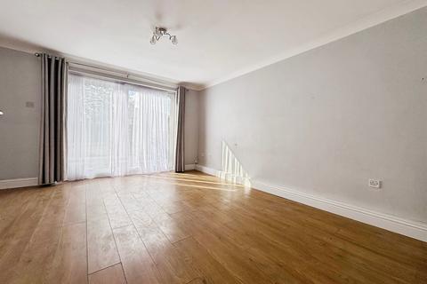 undefined, Milton Gardens, Staines-upon-Thames, Surrey, TW19