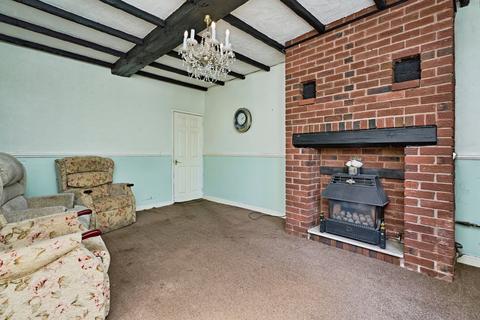 3 bedroom bungalow for sale, Walsall Road, Aldridge, West Midlands, WS9