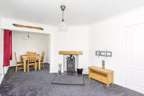 3 bedroom semi-detached house to rent – pohled 2