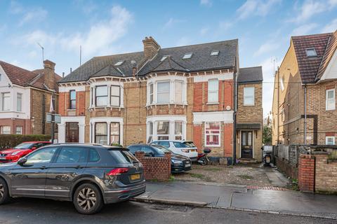 1 bedroom apartment for sale, Bensham Manor Road, Thornton Heath, CR7
