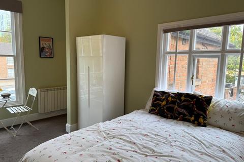 Studio to rent, -23 Friar Gate, Derby, DE1