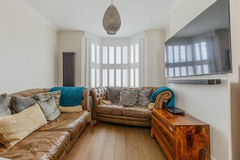 3 bedroom house for sale, Crampton Road, London