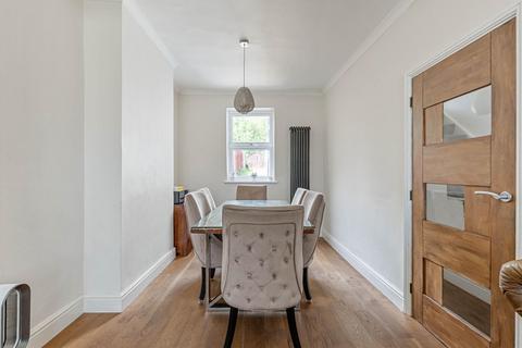 3 bedroom house for sale, Crampton Road, London