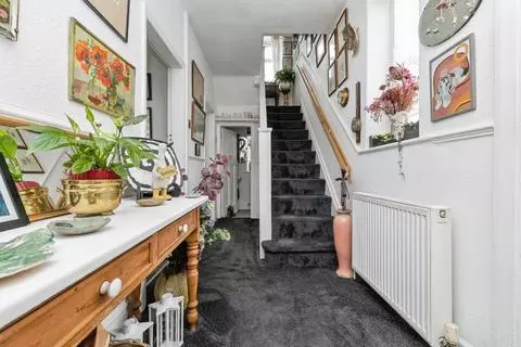 3 bedroom semi-detached house for sale – pohled 2