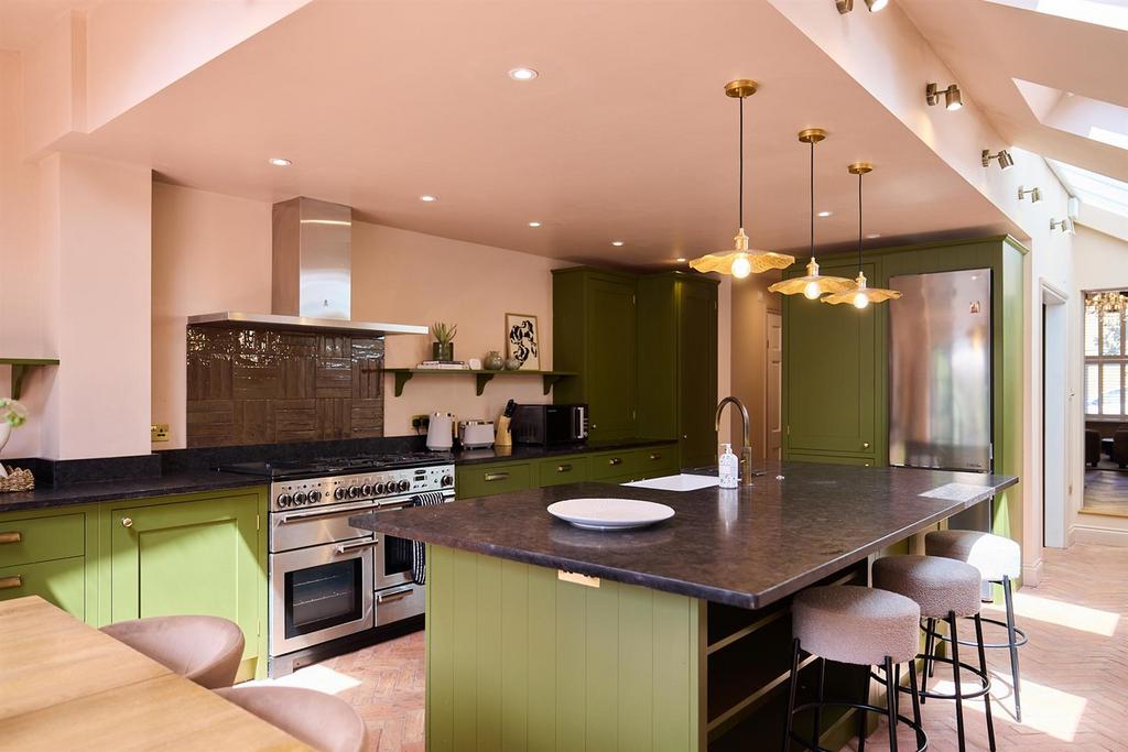 Kitchen, open plan living