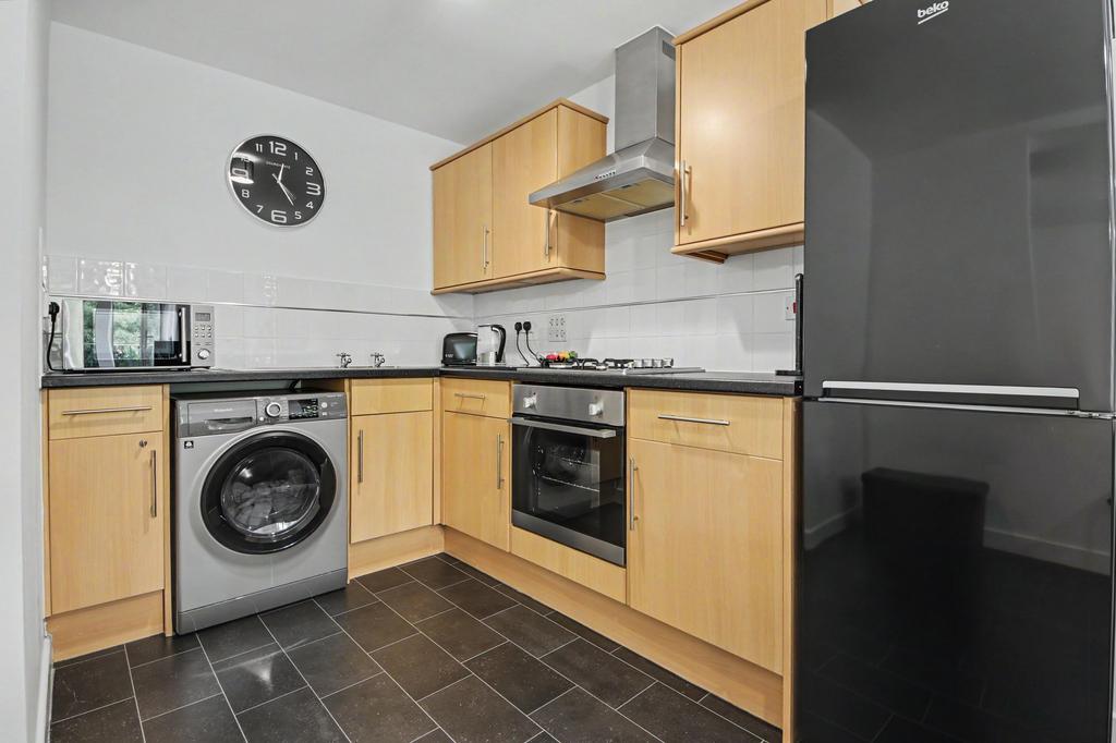 Thornhill Park Road, Southampton SO18 - View 3