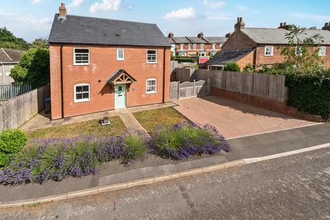 2 bedroom detached house for sale, Blowhorn Street, Marlborough, SN8