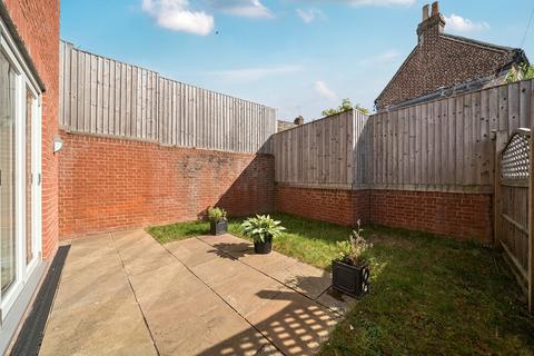 2 bedroom detached house for sale, Blowhorn Street, Marlborough, SN8