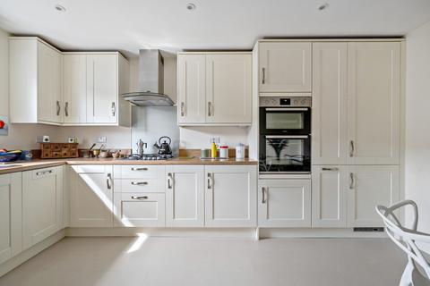 2 bedroom detached house for sale, Blowhorn Street, Marlborough, SN8